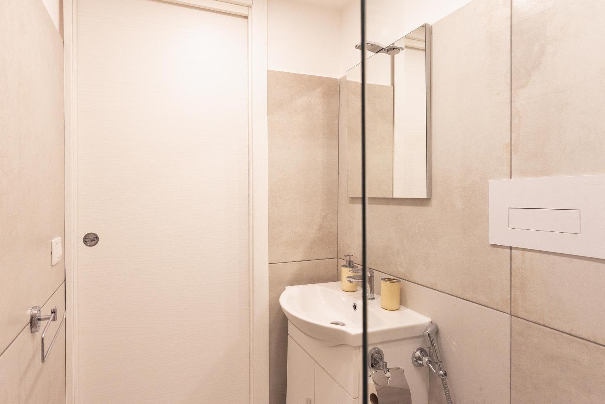 House Benedetta Centro Di Napoliアパートメント エクステリア 写真